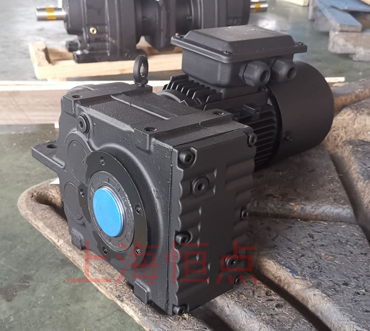 FA37系列減速機配電機實物照片